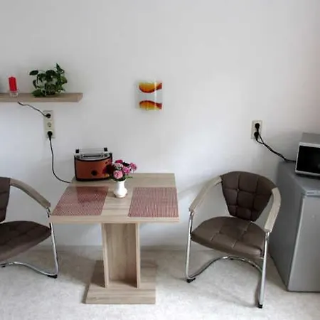 Schlupp アパート *